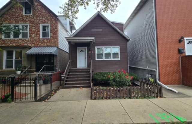 2821 N Campbell Gallery 1