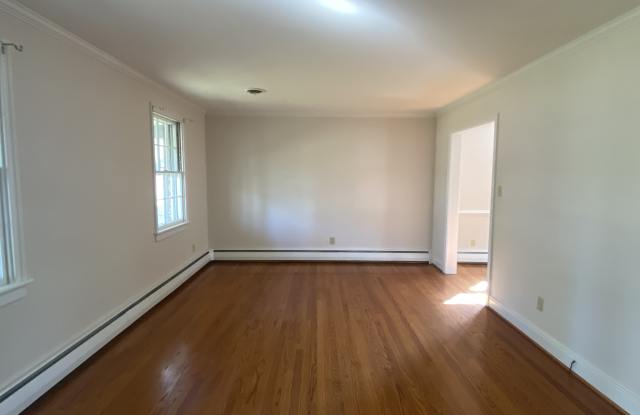 1913 Vandover Rd Gallery 2