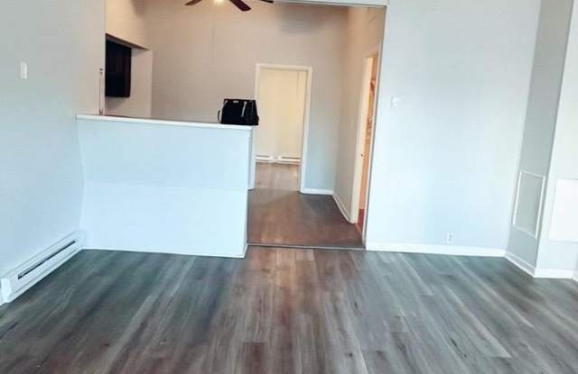 132 N KING'S Street unit: #A photos photos