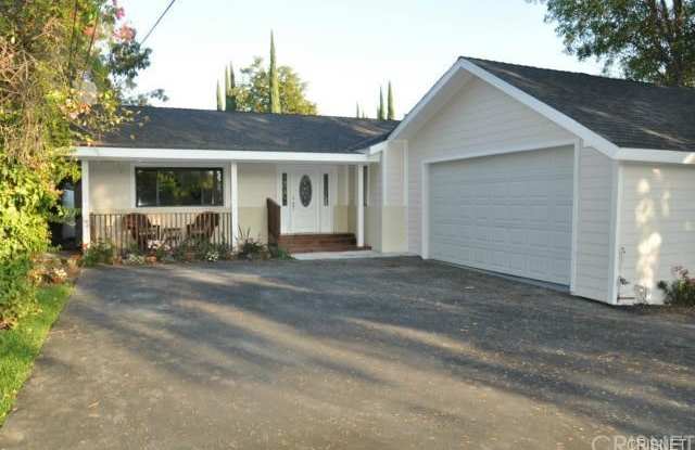 5186 Gloria Avenue - 5186 Gloria Avenue, Los Angeles, CA 91436