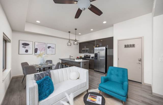 2 Bed 2 Bath Condo With Mountain Views In Recently Developed Steel Yards Neighborhood. photos photos