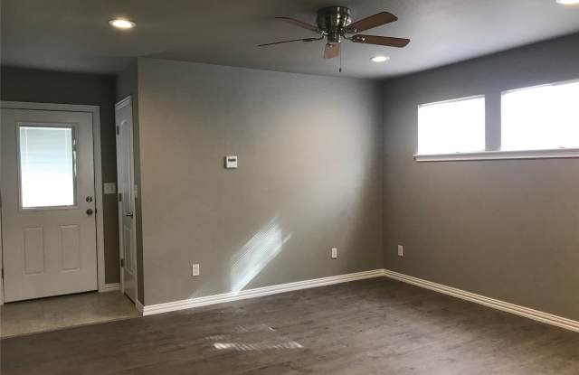 1549 Ranger Highway Gallery 3