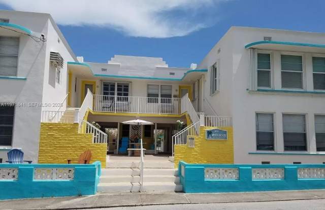 309 Crocus Ter photos photos