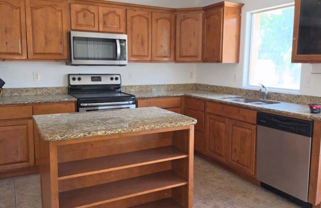 4BD/2BA San Tan Valley Home for Rent! Gallery 4