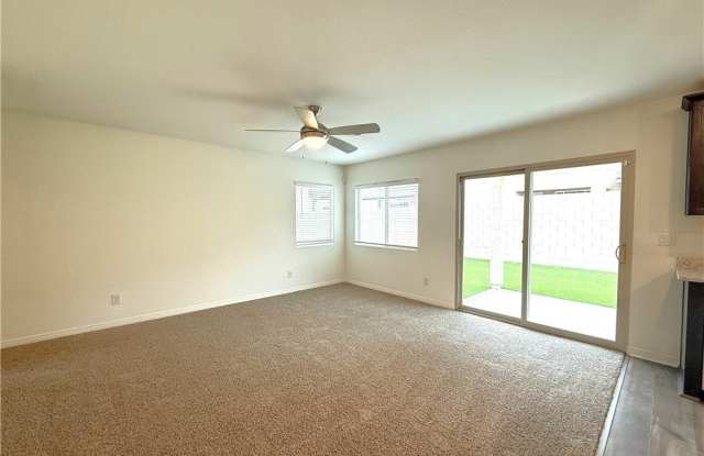 4943 Amberlyn Street Gallery 2