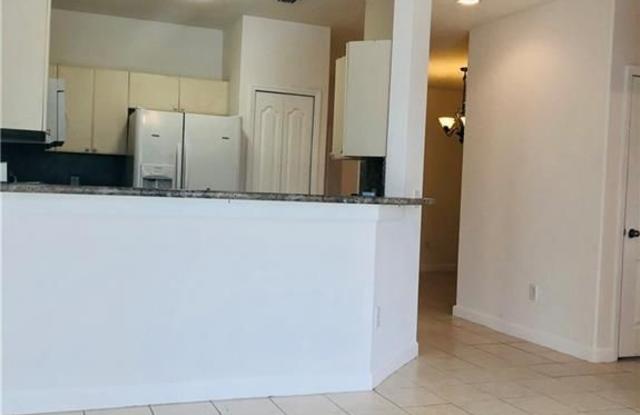 2258 SHOMA Dr Gallery 4
