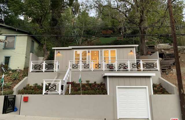 412 MUSEUM Drive Gallery 2