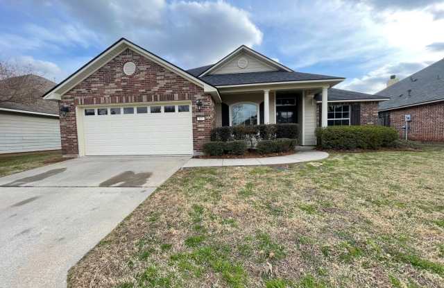 Riverbrooke Subdivision Beauty! Move in Ready! photos photos