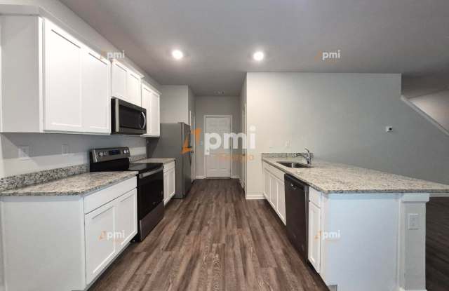3338 Bridgewood Drive Gallery 2