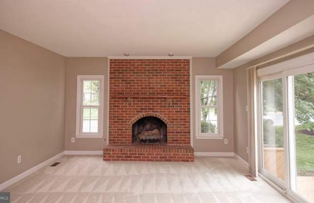 43493 GOLDEN MEADOW Circle Gallery 4