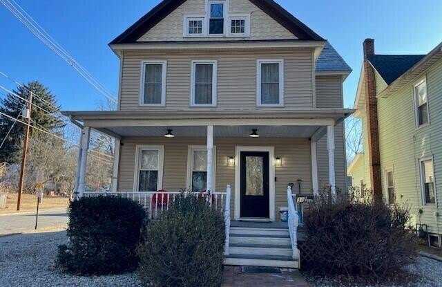 312 Braeside Ave Avenue - 312 Braeside Avenue, East Stroudsburg, PA 18301