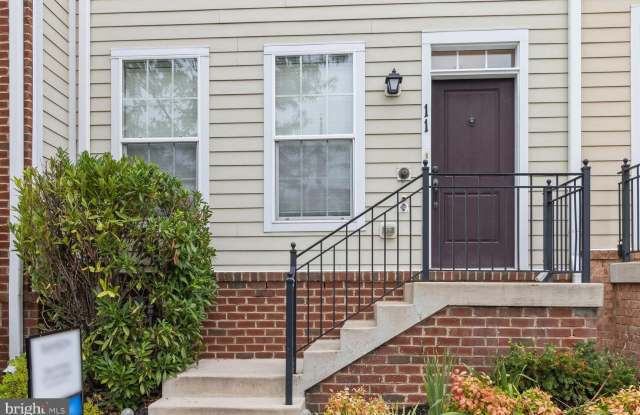 11 GARDENSIDE Place photos photos
