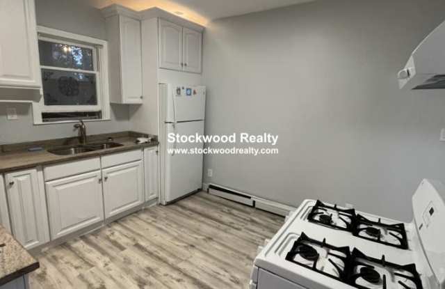 27 Woodward St. Gallery 3