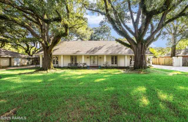 320 Lippi Boulevard photos photos