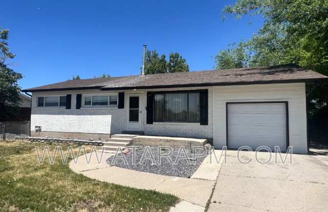 1001 East Sego Lily Drive photos photos