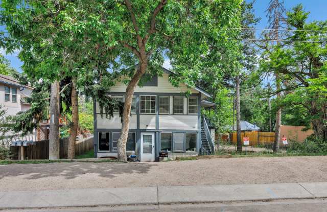 1803 Cheyenne Boulevard - 2 photos photos
