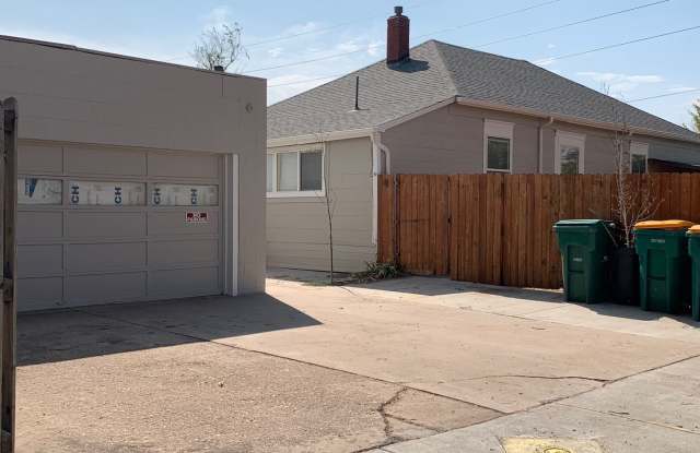 Awesome duplex! 1400 7th Ave. Gallery 3