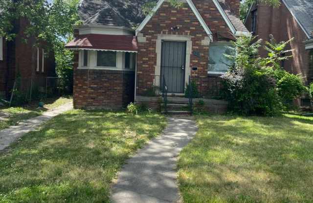 3 bedroom bungalow - $1200 - 9409 Balfour Road, Detroit, MI 48224