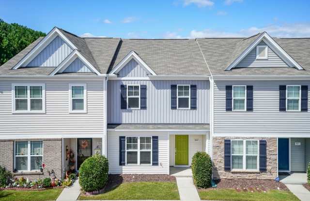 Three Bedroom Home! photos photos