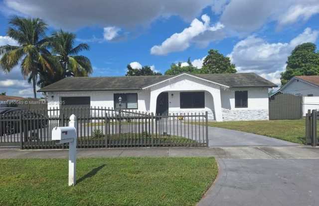 13437 SW 44th Ln - 13437 Southwest 44th Lane, Kendale Lakes, FL 33175