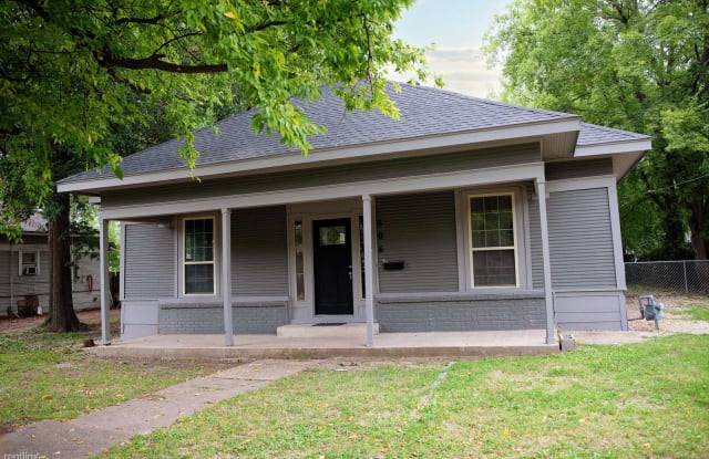 606 E Brin St - 606 East Brin Street, Terrell, TX 75160