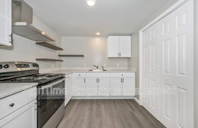 15207 National Pike Gallery 1