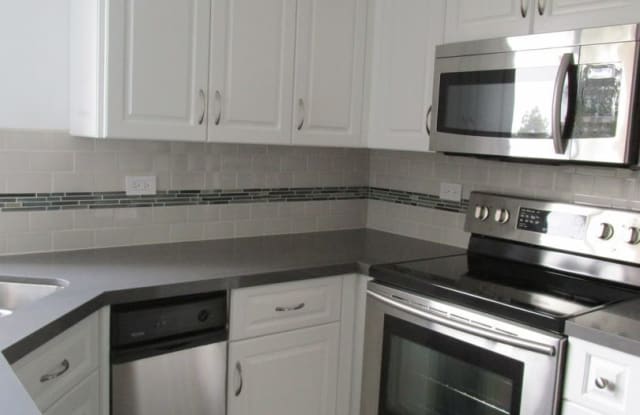 427 E. Orange Grove Ave 205 - 427 Orange Grove Avenue, Burbank, CA 91501