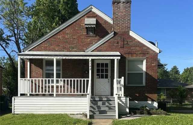 2142 Fairhaven Drive photos photos