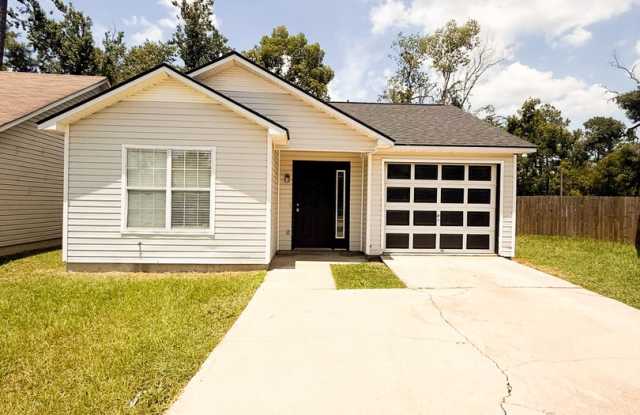 3 Bedroom, 2 Bath Home in Valdosta photos photos 3 Bedroom, 2 Bath Home in Valdosta photos photos
