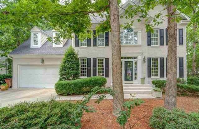 Executive 4 Bedroom Home in Established Cary Neighborhood! Gallery 1