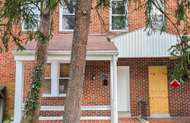 Welcome to Charm City! photos photos