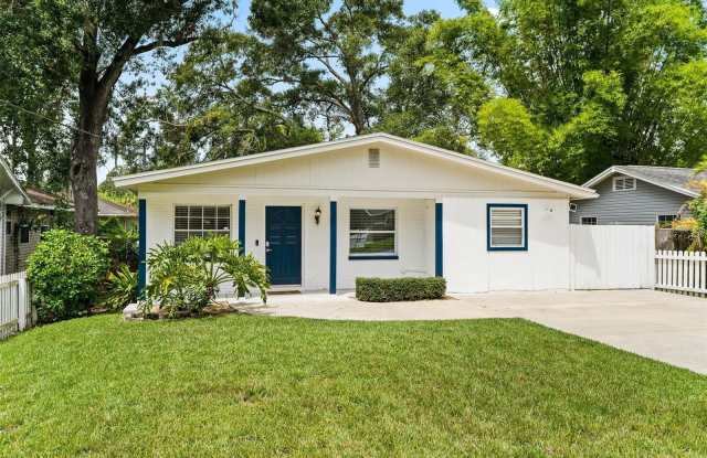 6908 N LYNN AVENUE photos photos