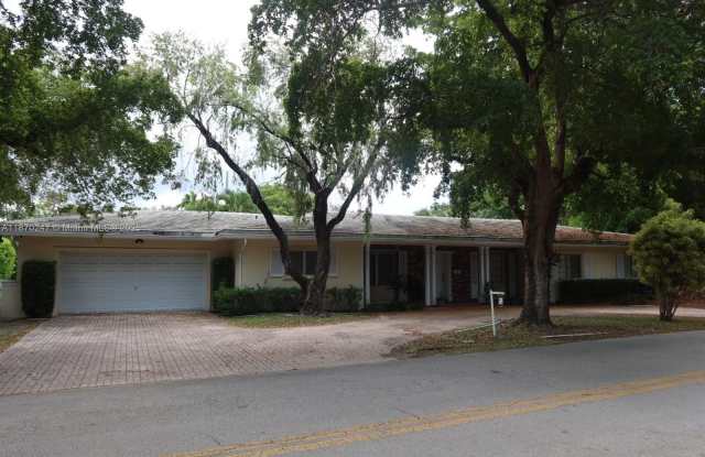 189 Edgewater Dr photos photos