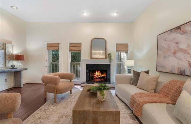 1467 Monroe Drive photos photos