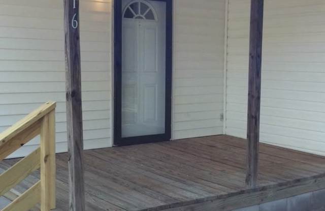 2 Bedroom 1 Bath Home! Gallery 1
