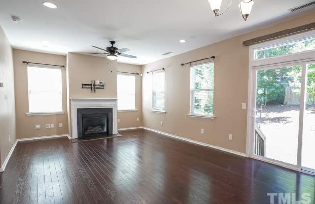5521 Black Maple Drive Gallery 4