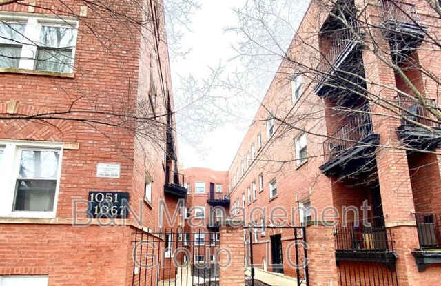 1057 W. Dakin photos photos 1057 W. Dakin photos photos