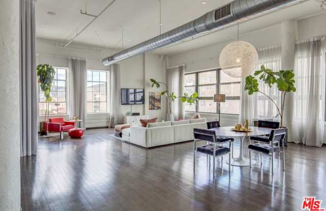 1645 VINE Street - 1645 N Vine St, Los Angeles, CA 90028