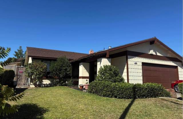 3238 Colusa St photos photos