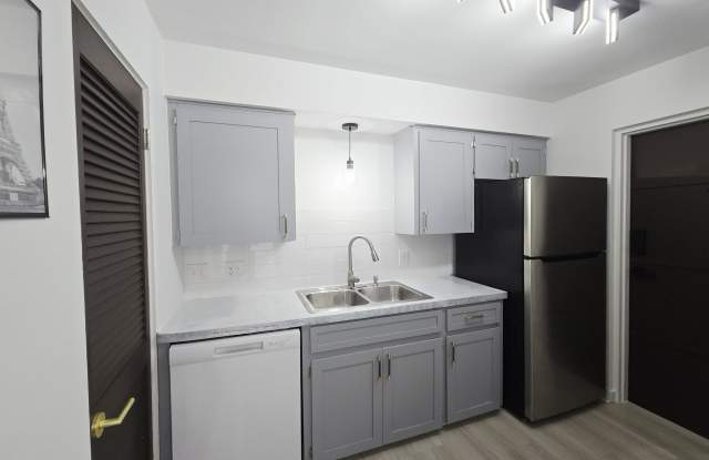 1756 Cromwell Dr - 3 photos photos 1756 Cromwell Dr - 3 photos photos