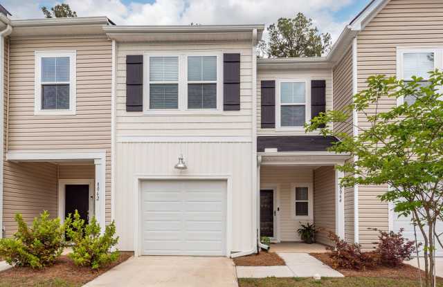3 Bedroom 2.5 Bath Single Family Home in Willow Bend - North Charleston photos photos
