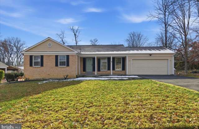 10921 PAYNES CHURCH Drive - 10921 Paynes Church Drive, Fairfax Station, VA 22032