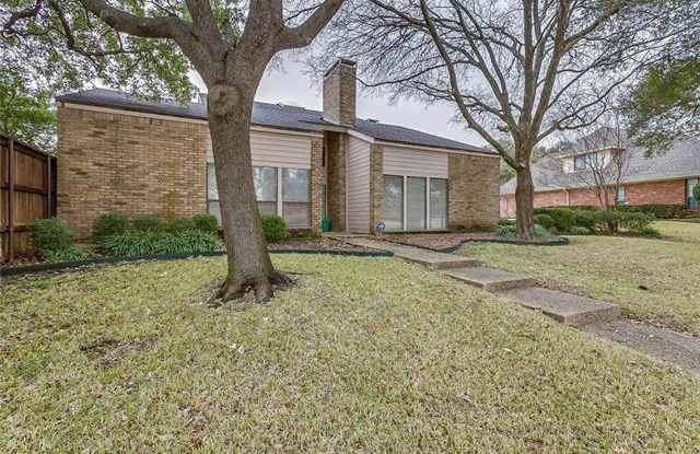 17212 Ikel Drive - 17212 Ikel Ln, Dallas, TX 75248