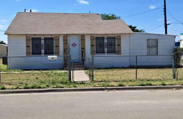 306 East Tennessee Ave photos photos