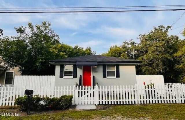 5727 DROAD Street Gallery 2