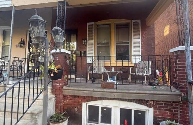 1236 REDFIELD Street Gallery 4