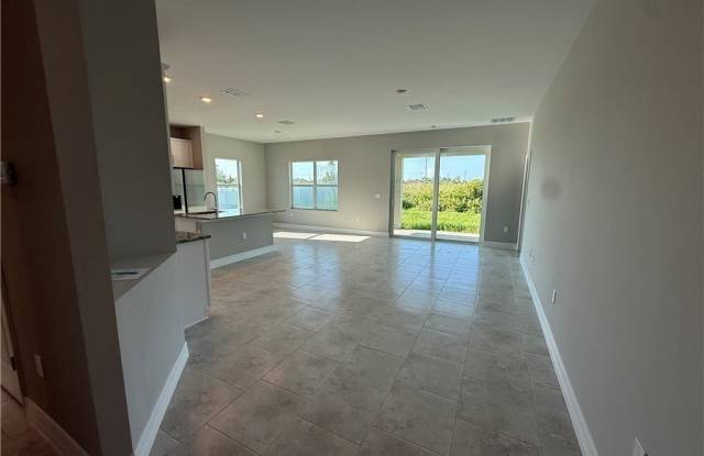 2819 71st Street W Gallery 2