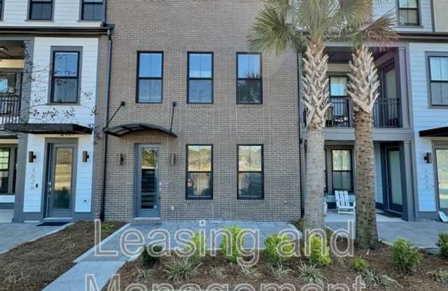 1624 Florentia Street photos photos