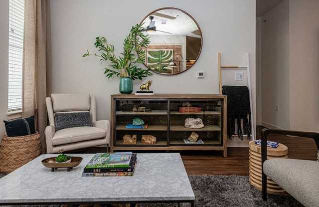 Lakeline Crossing Gallery 4