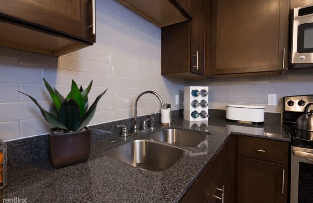 3100 ESPERANZA CROSSING Gallery 3